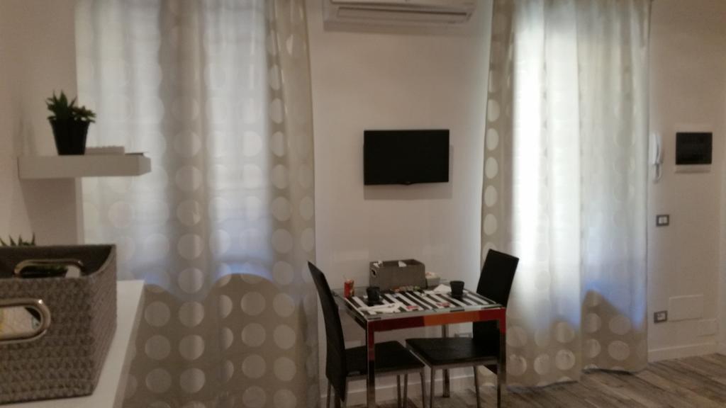 ורונה Appartamenti Museo חדר תמונה